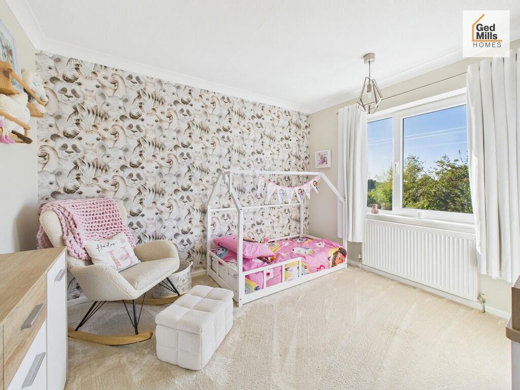 CAM04261G0-PR0095...