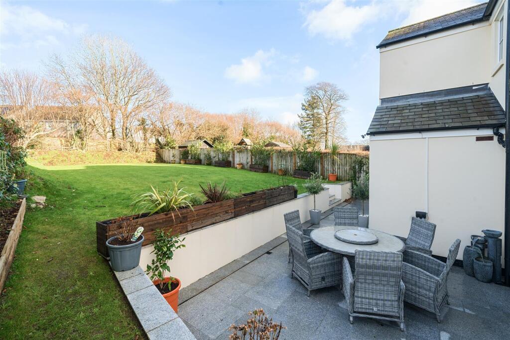 Honeysuckle Garden.jpg