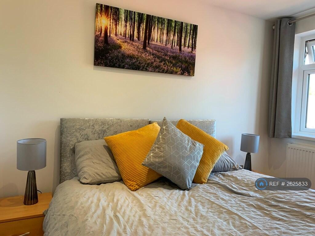 Double Bedroom 3