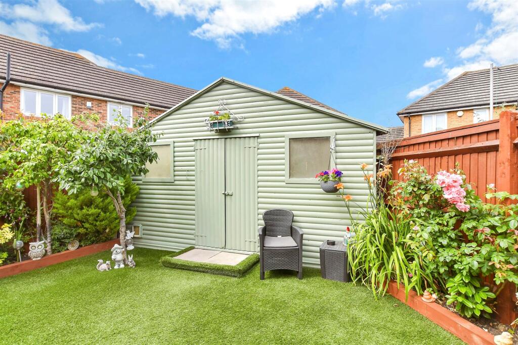 Workshop/Outbuildings