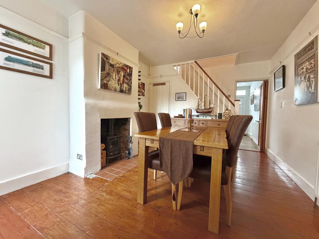 Rear Reception Room (cont&#39;d)