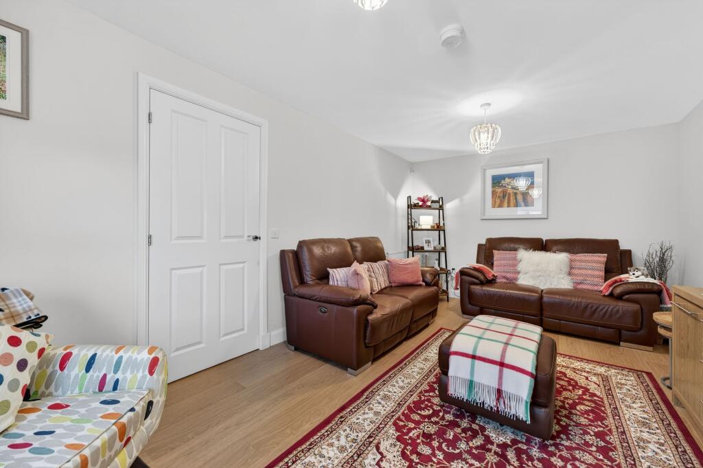 15 Lochleven Crescent, Kilmarnock, KA3 6GU