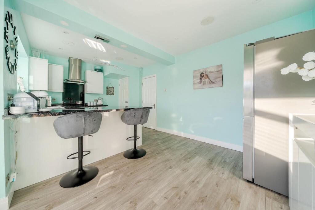 1383886-3-691eff8b6318c - Copy.jpg