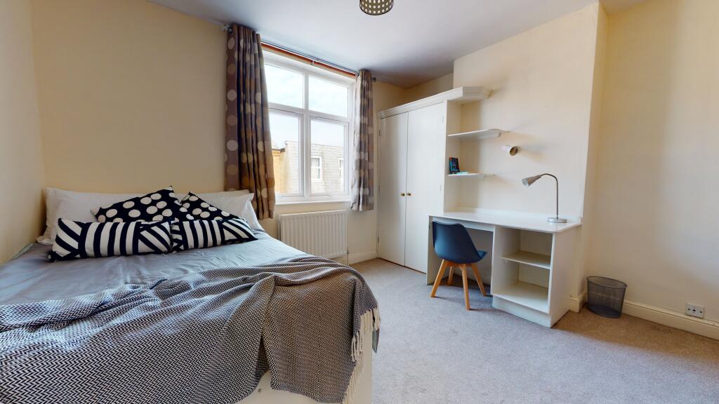 Student Digs - Jarro