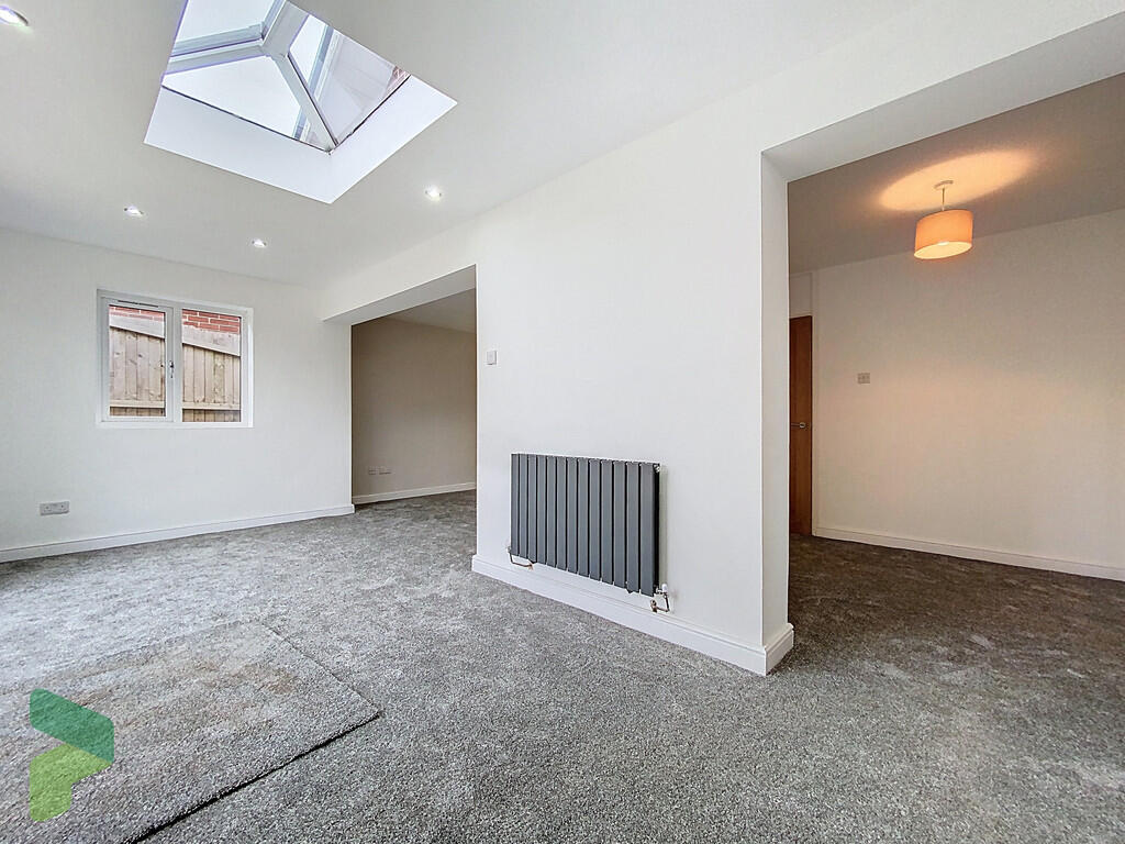 Open Plan Sitting...