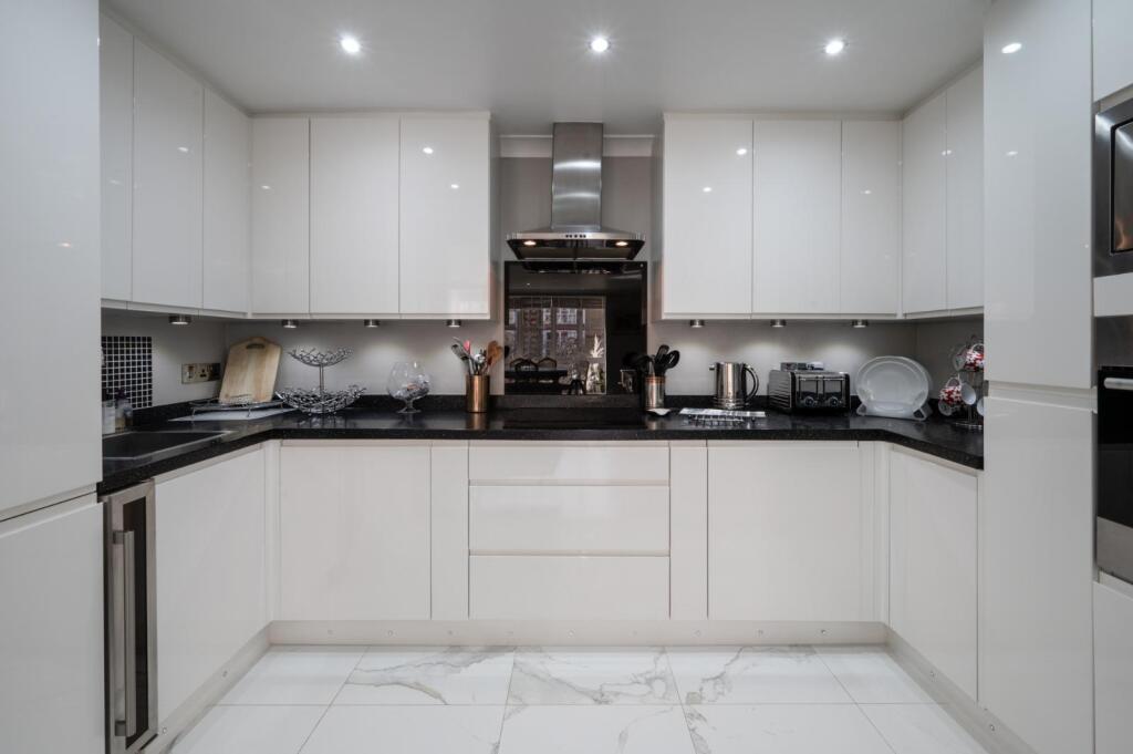 PHOTO-2023-04-20-15-24-47 4.jpg