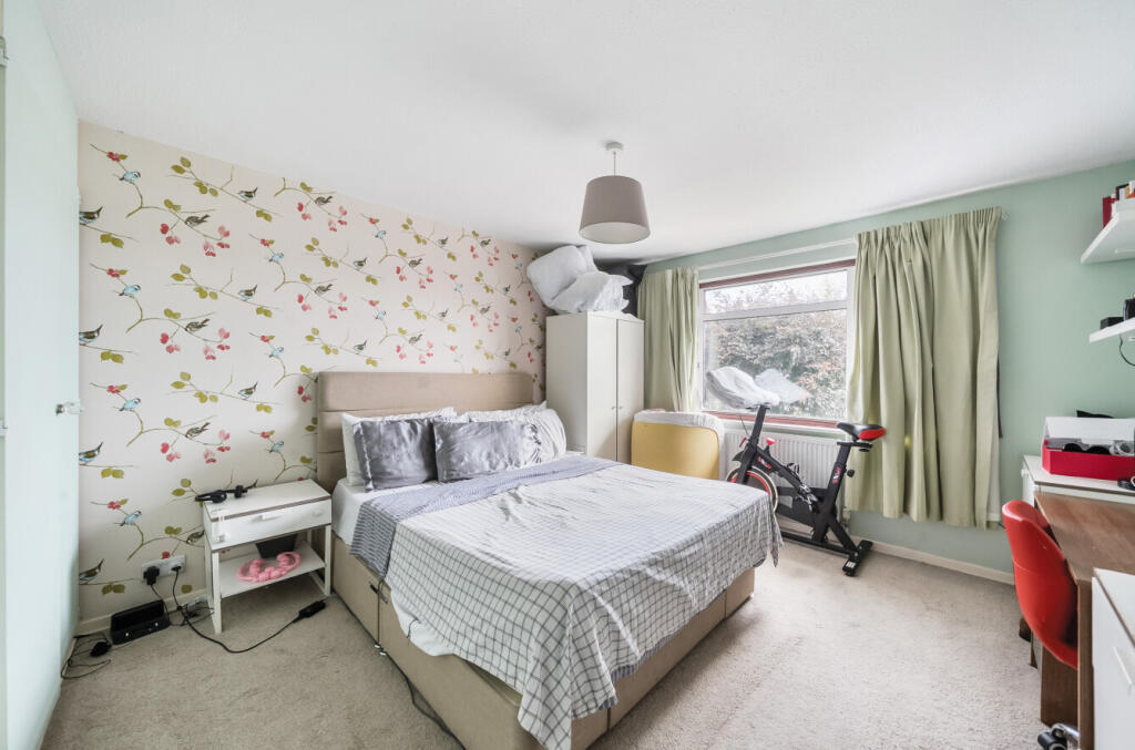 1317779-12-686423...