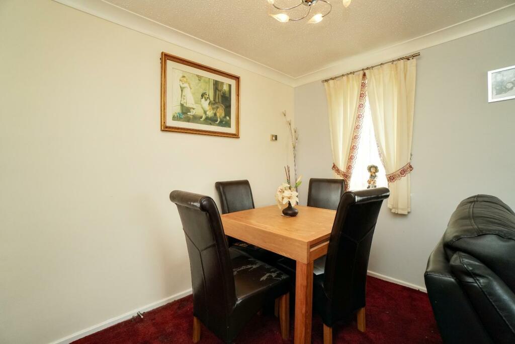 Dining Lounge