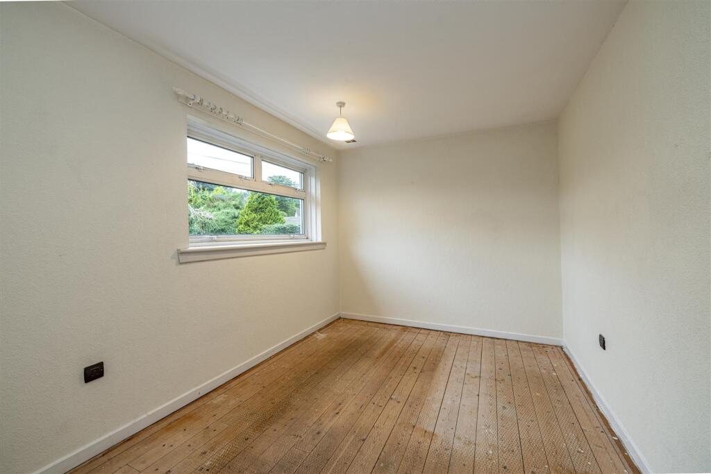 3 Eastfield Road Selkirk 17.JPG