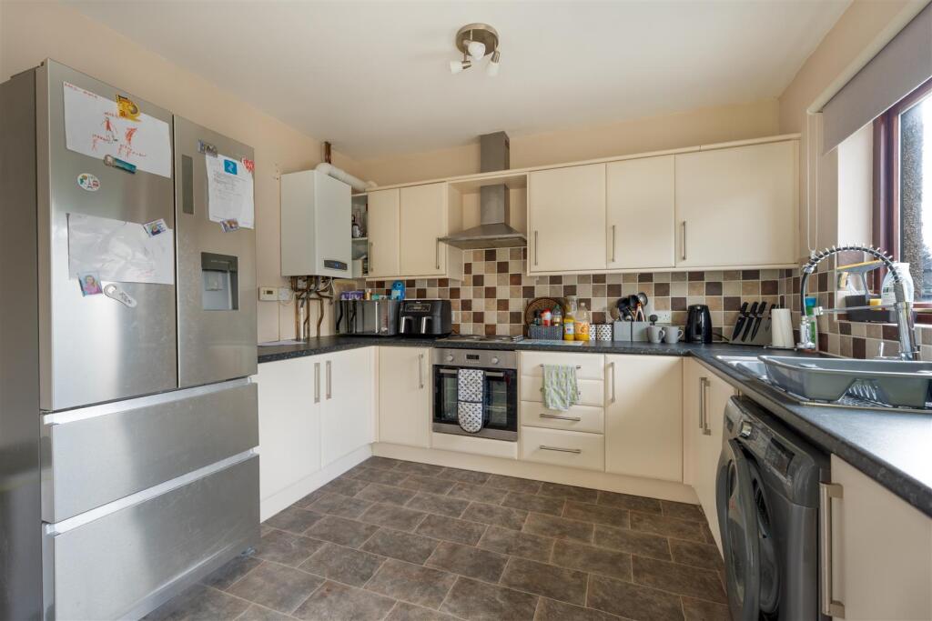 5 Millholme Drive, Bentham-14.JPG