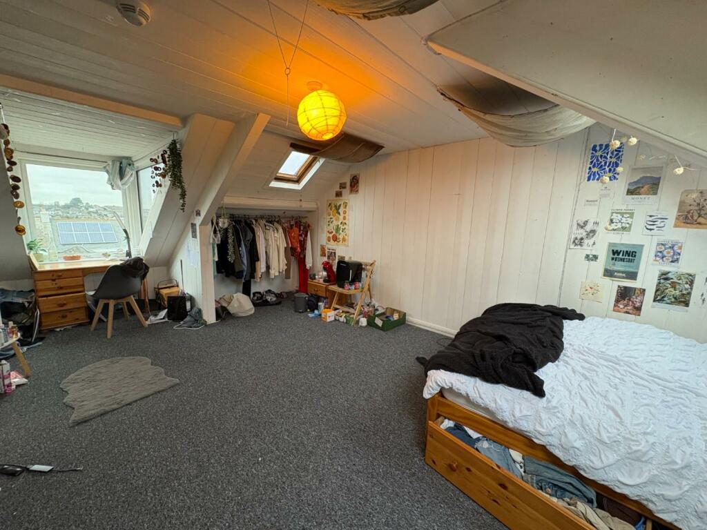 Bedroom 7.jpeg