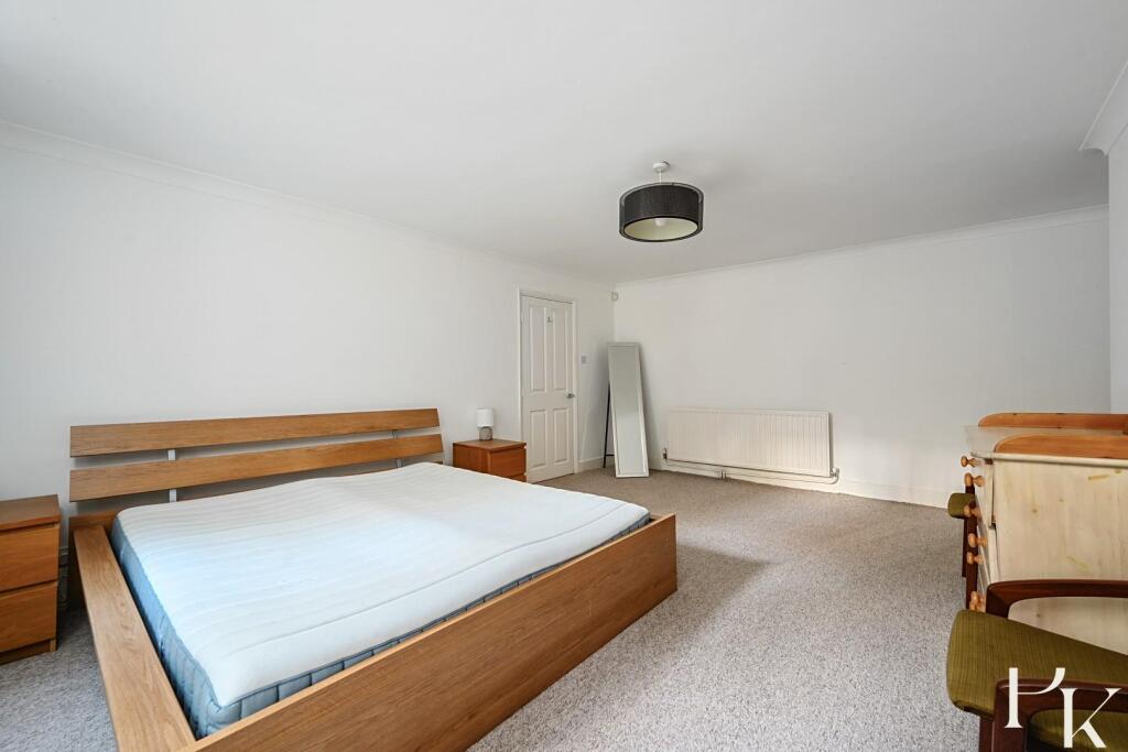 22a Montpelier Cresent, BN1 (12).jpg