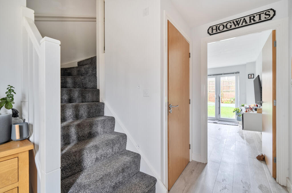 1388447-9-6940273...