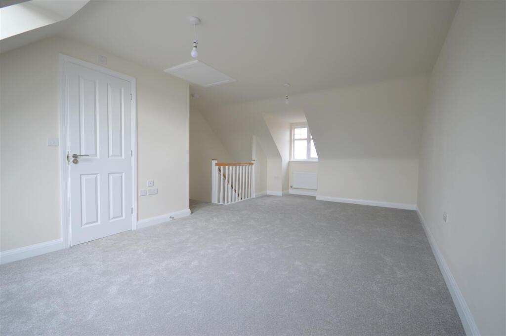 Master bedroom.JPG