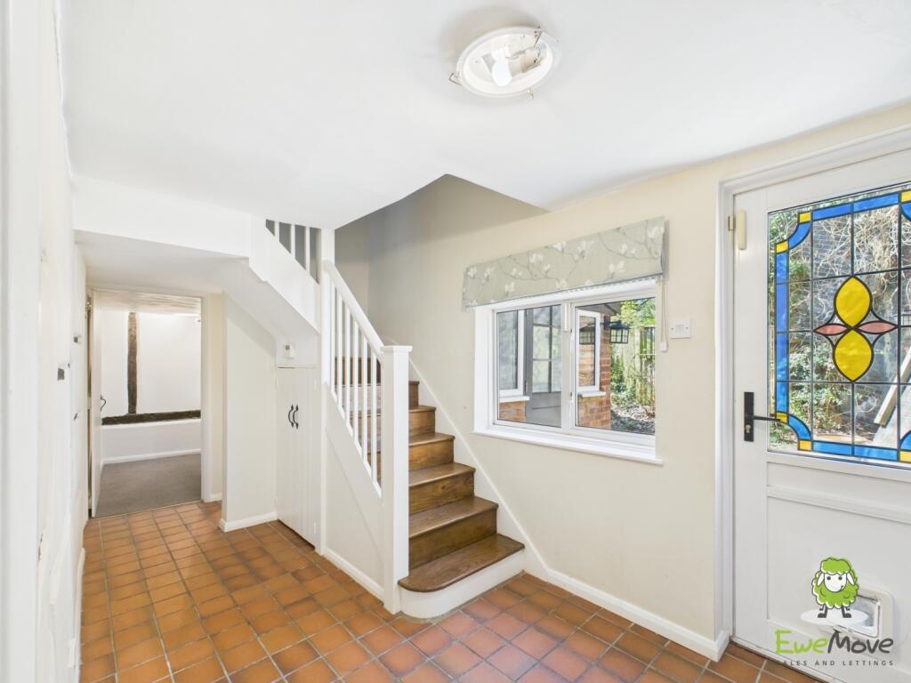 CAM03778G0-PR0198-STILL010