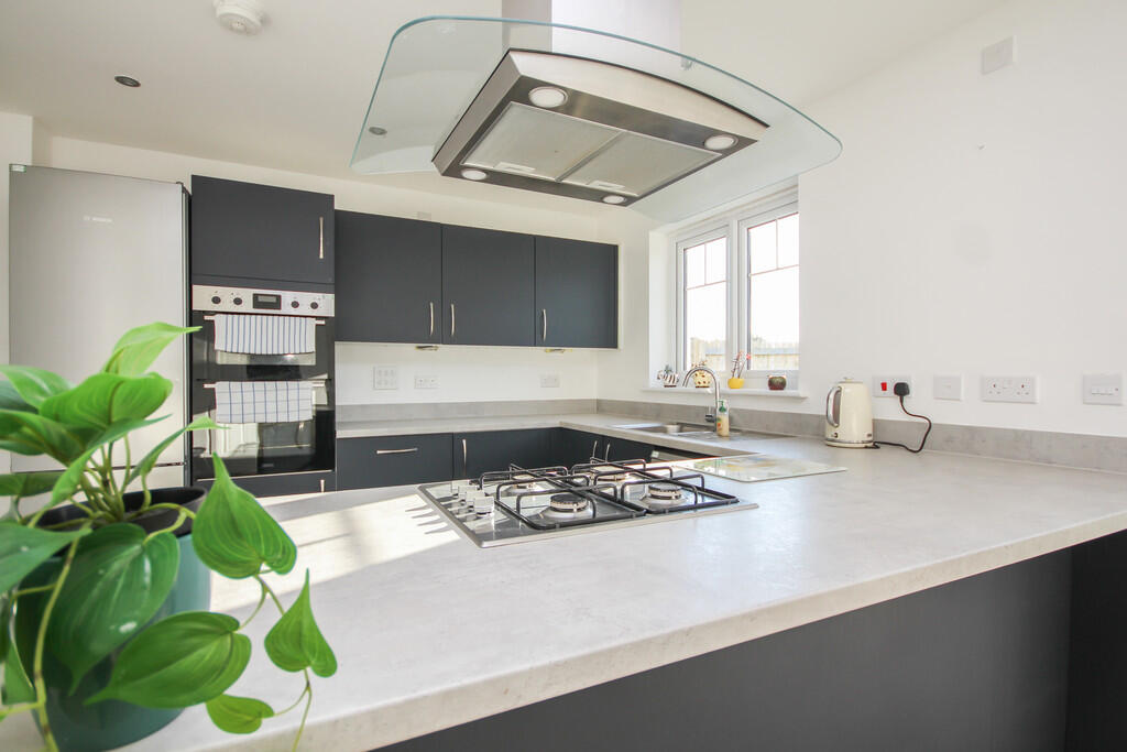 11 Breistonhill V...