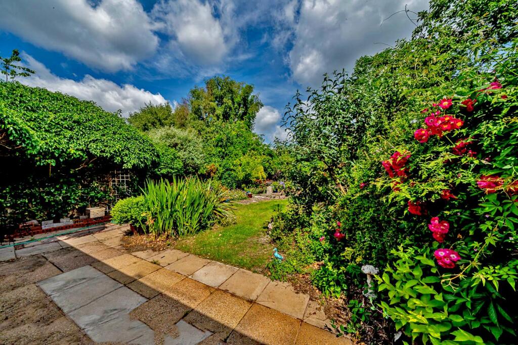 Webbs Estate Agents-24.jpg