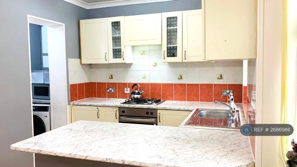 Kitchen &amp; Utility