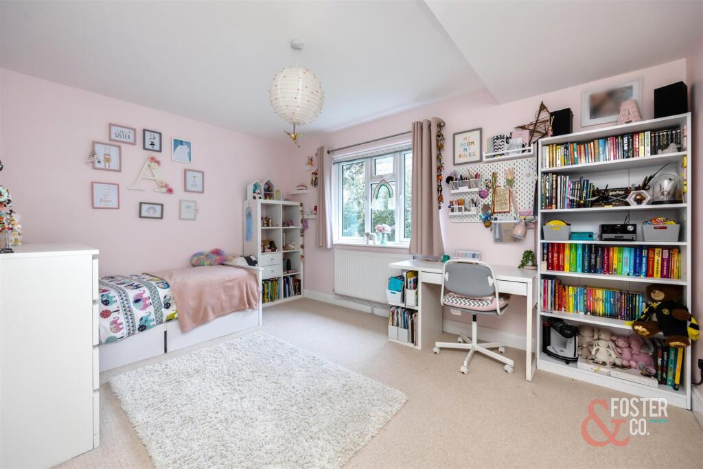 Cedars Gardens, 7-012.jpg