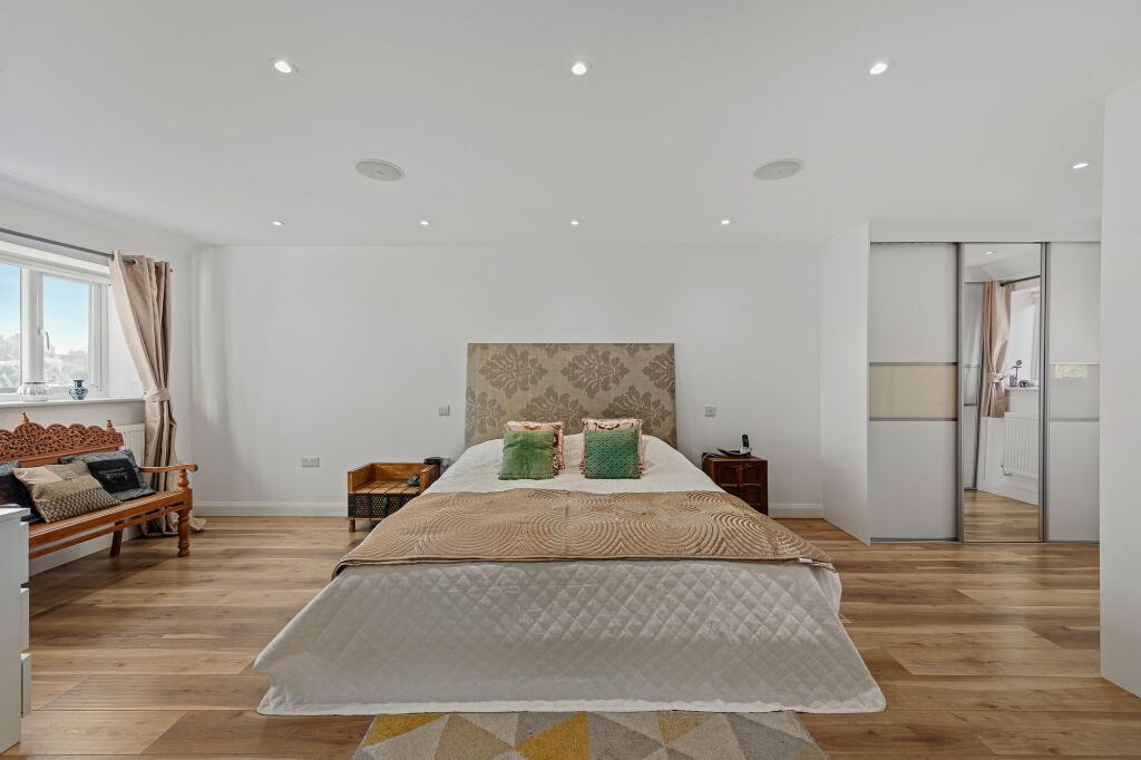 Principal Bedroom