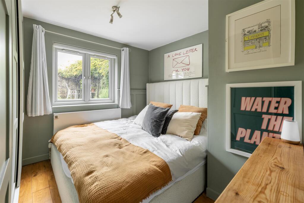 Ramsay Road, E7
