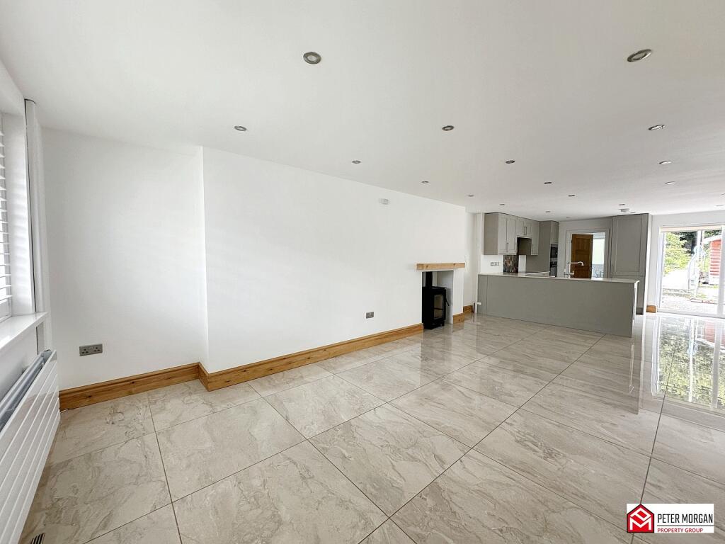 Open Plan Kitchen/ Living/ Dining Room