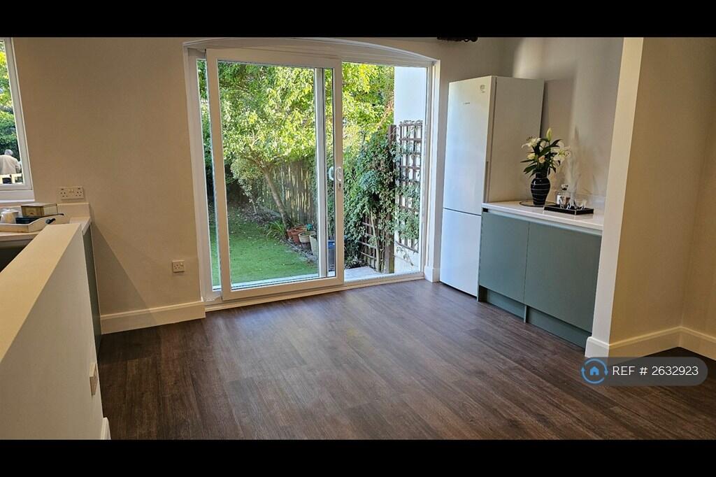 Kitchen / Diner / Second Reception