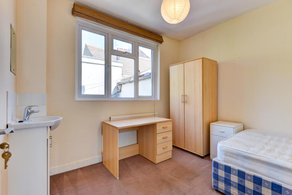 51 Elm Grove Bedroom 3 (2)