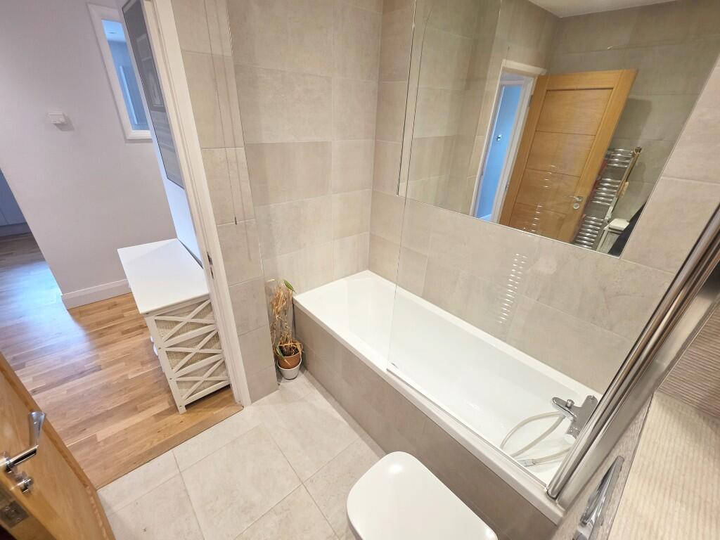Modern Bathroom