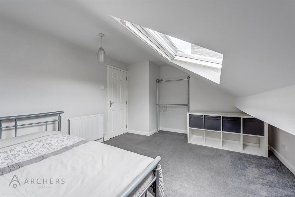 120SouthViewRoad(Interior)-19.jpg