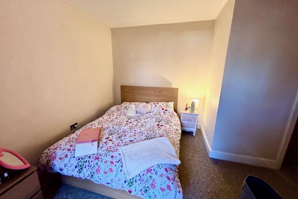 Bed 2