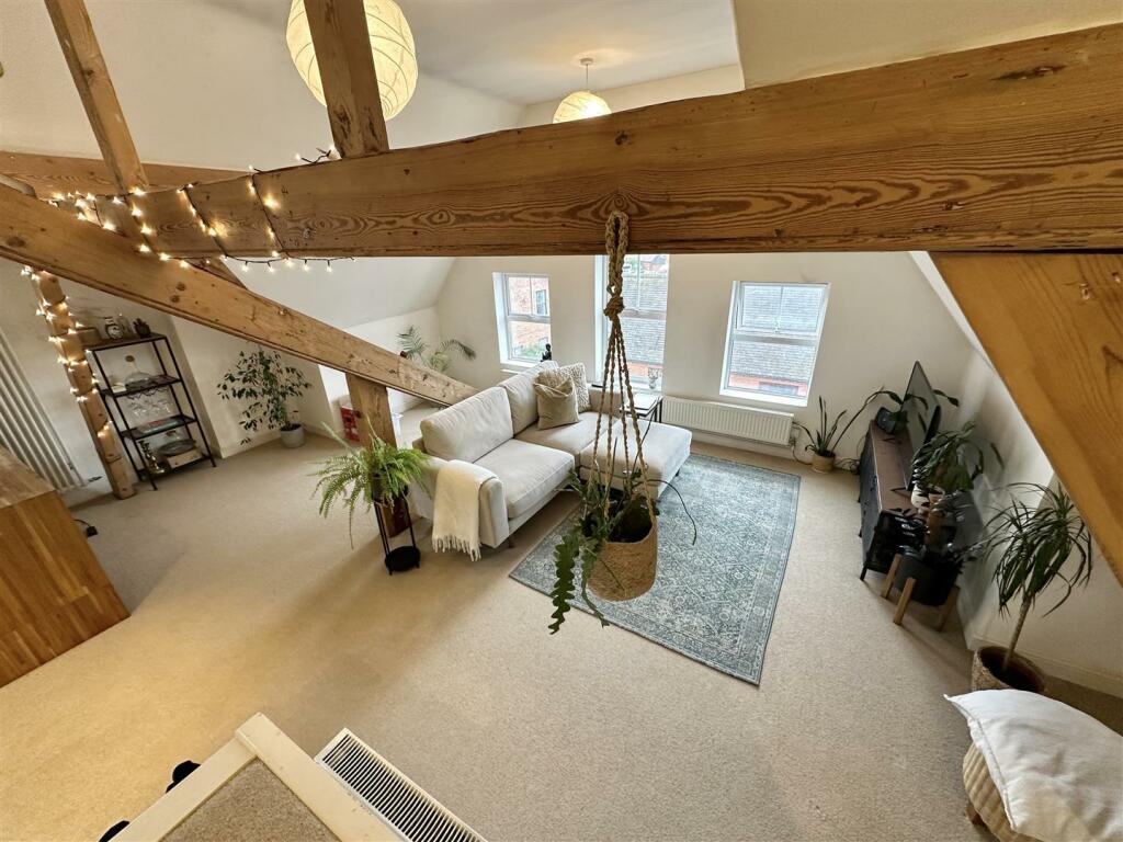 OPEN PLAN LIVING/DINING/KITCHEN