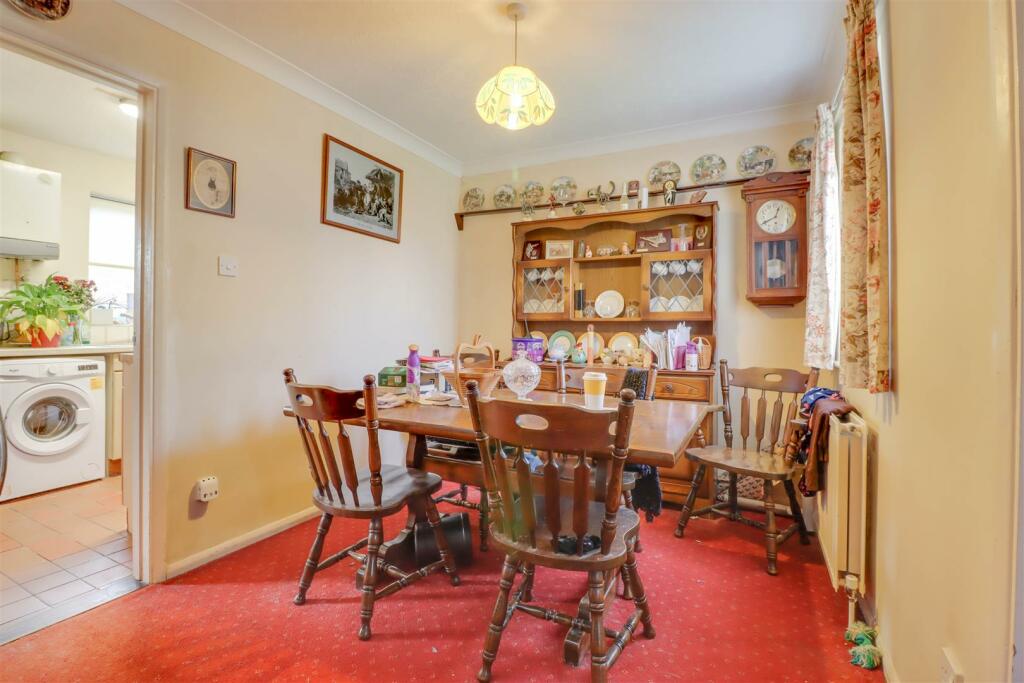 14 WOODBERRY ROAD-5.jpg