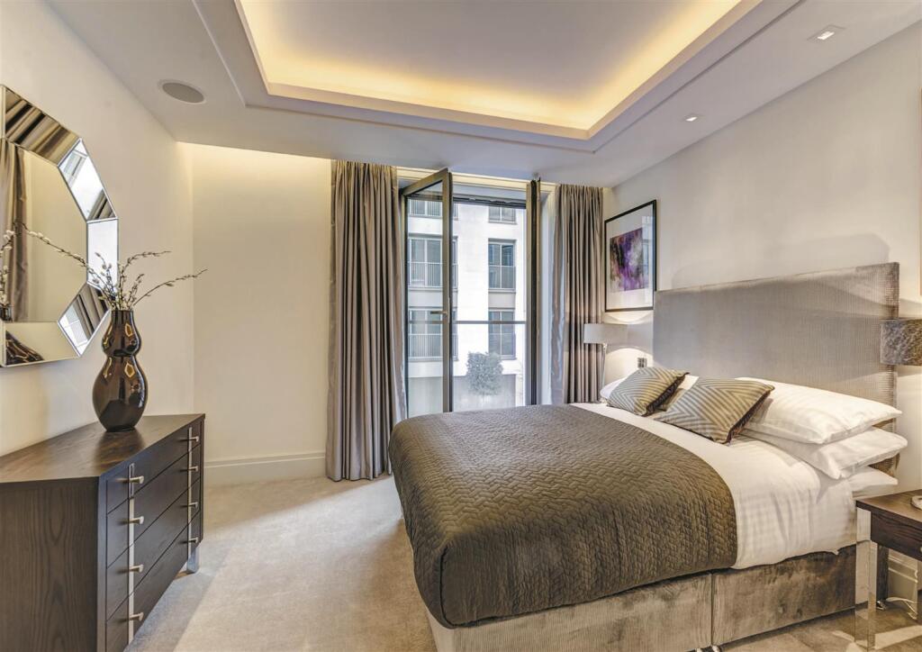 bedroom2.jpg