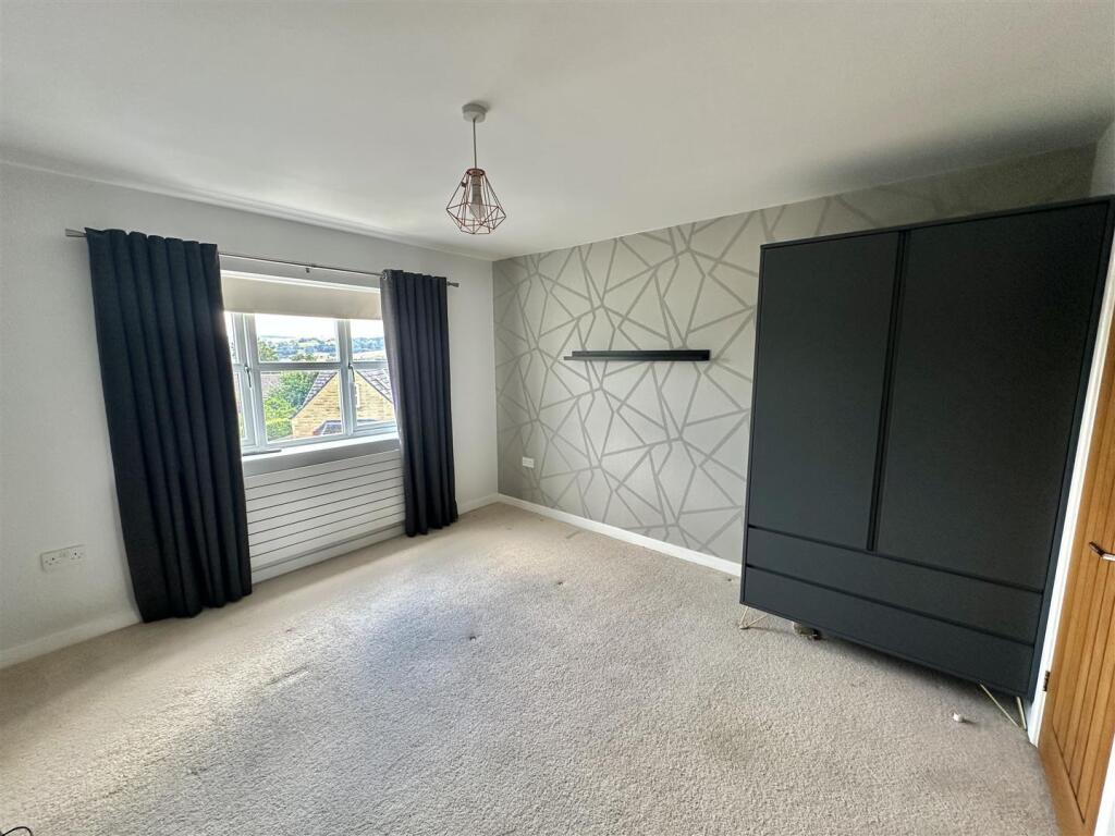 Bramleys Estate Agents - Abbey Close - Mirfield  (