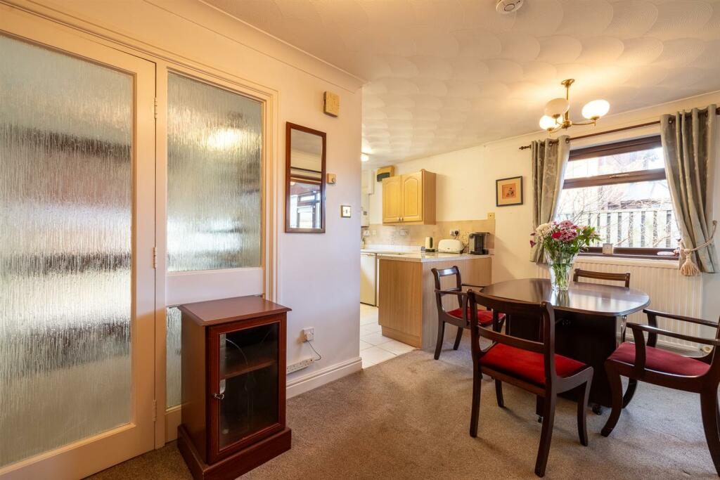 2 Glendale Grove-19.jpg