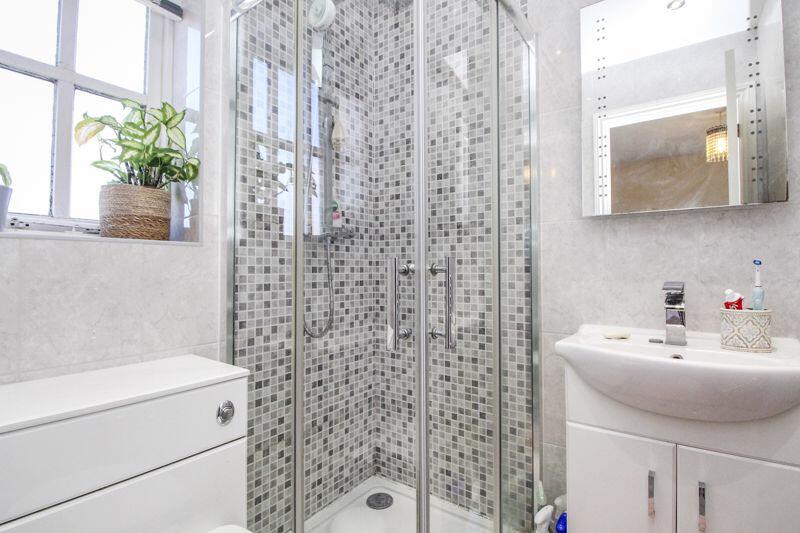 Bedroom One En-Suite