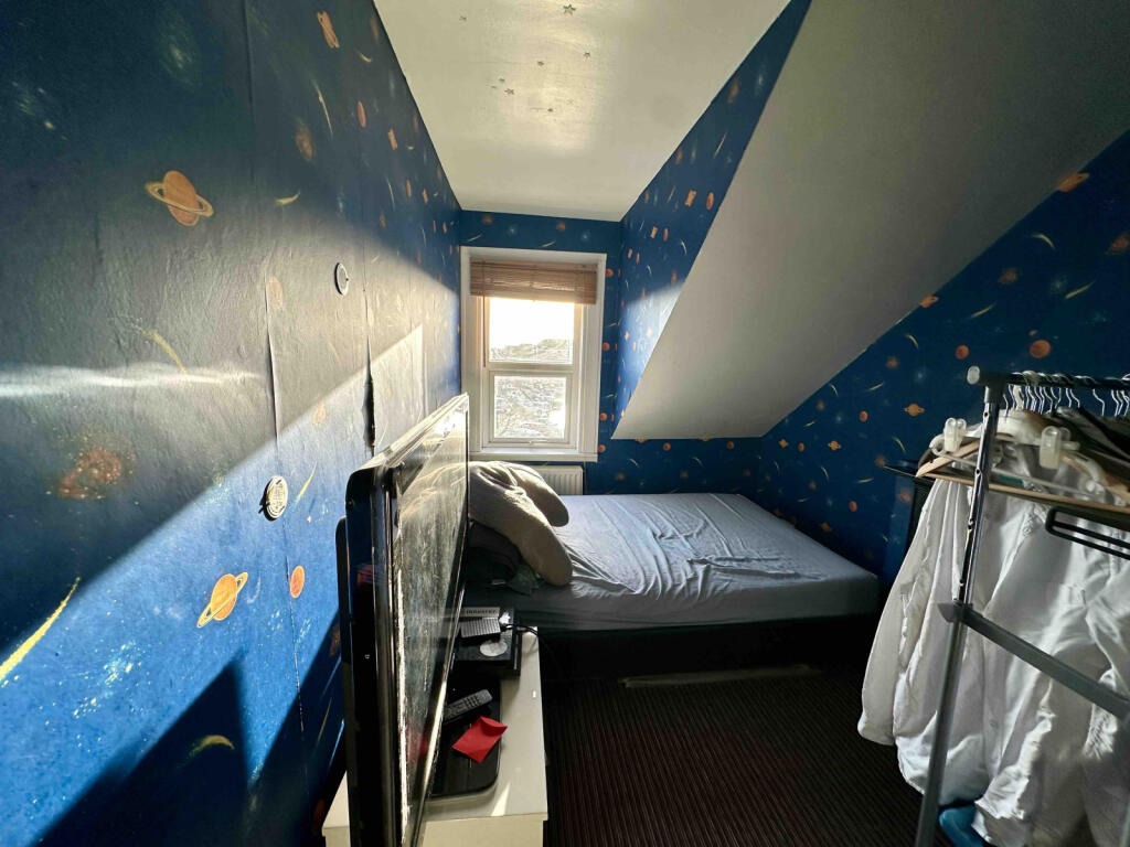 Bedroom 5