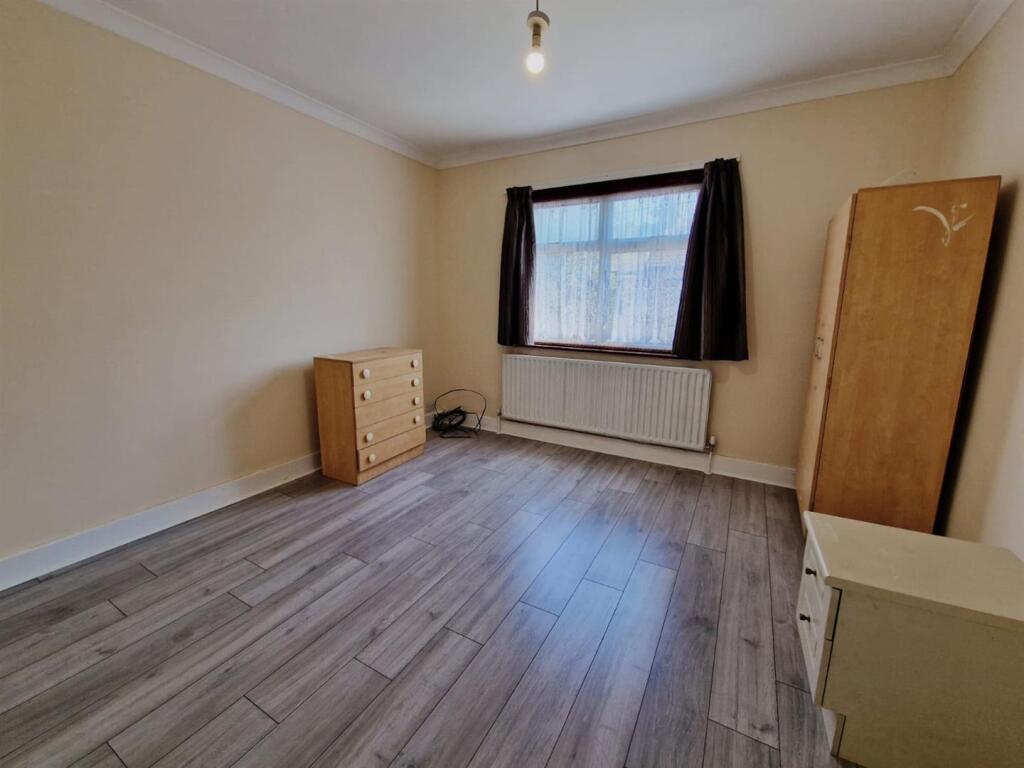 WhatsApp Image 2025-03-18 at 02.41.37 (3).jpeg