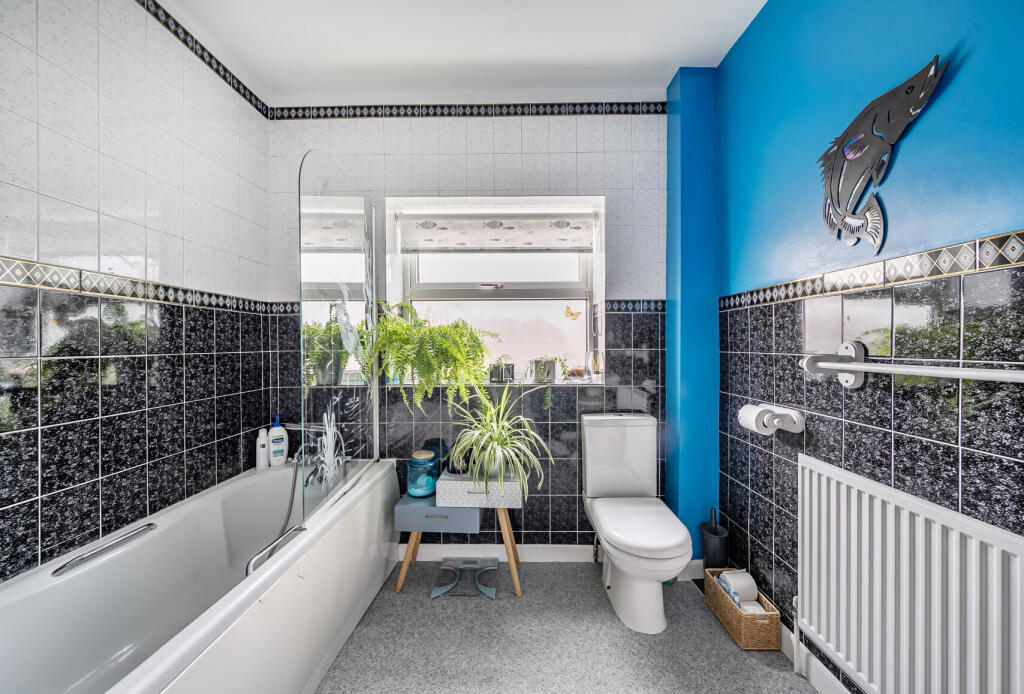 1361359-16-68dab2...