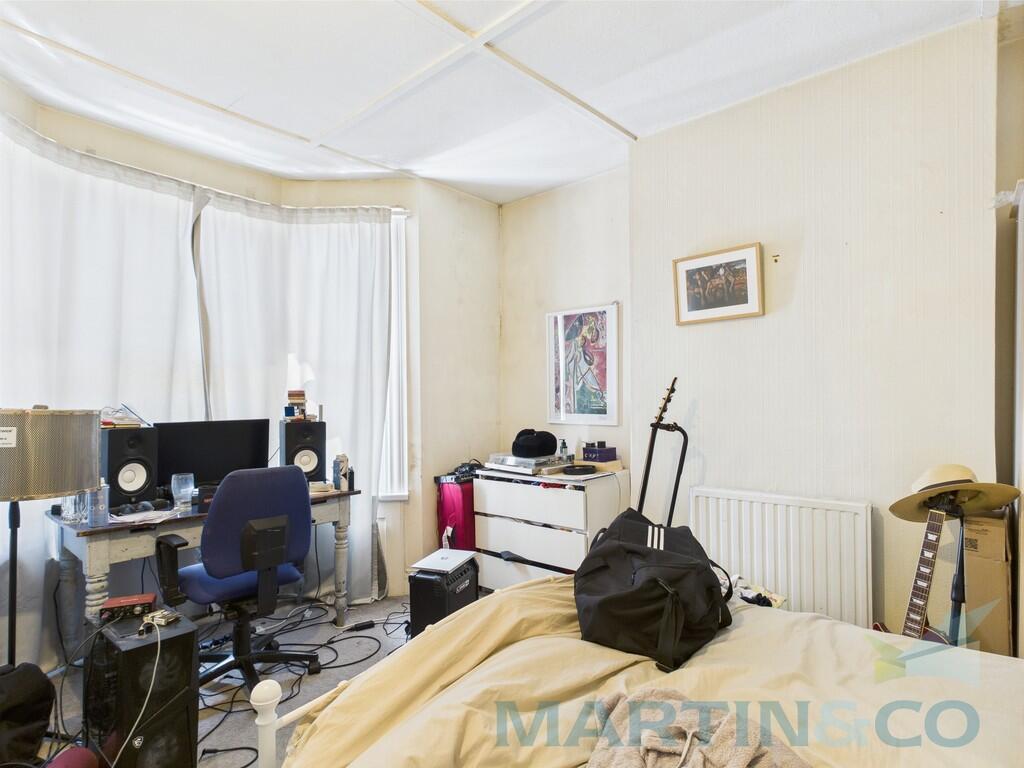 Bedroom 3 Pic 1