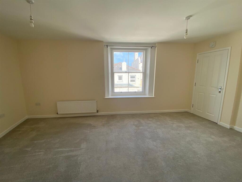 Living room.jpg