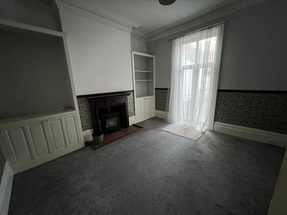 SITTING ROOM