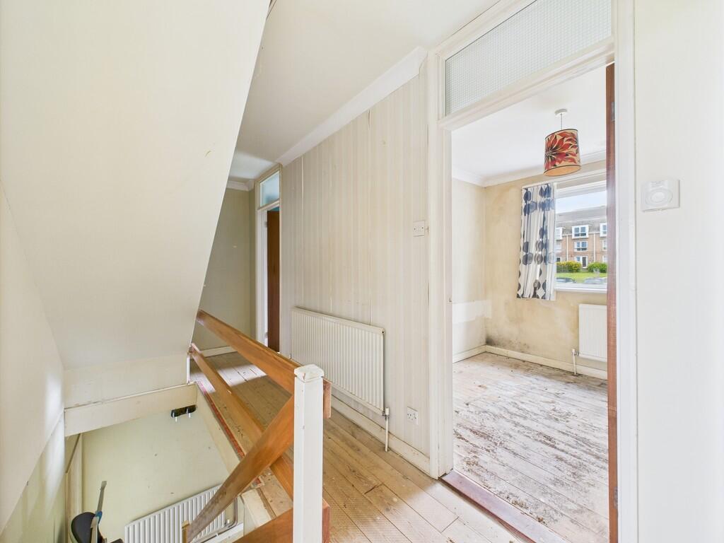 CAM02089G0-PR0497...