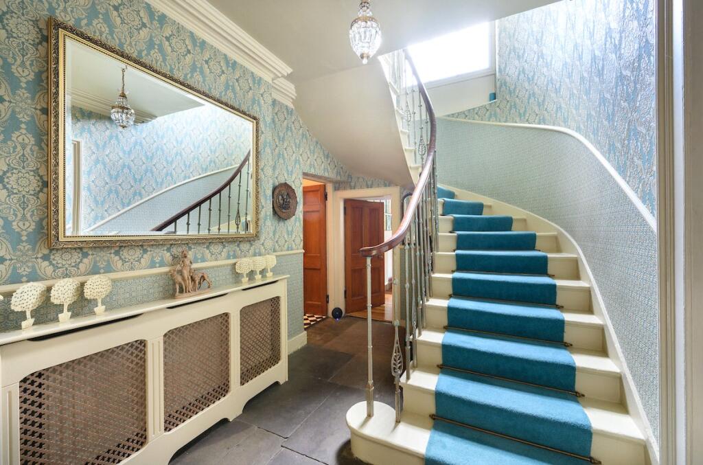 Hall