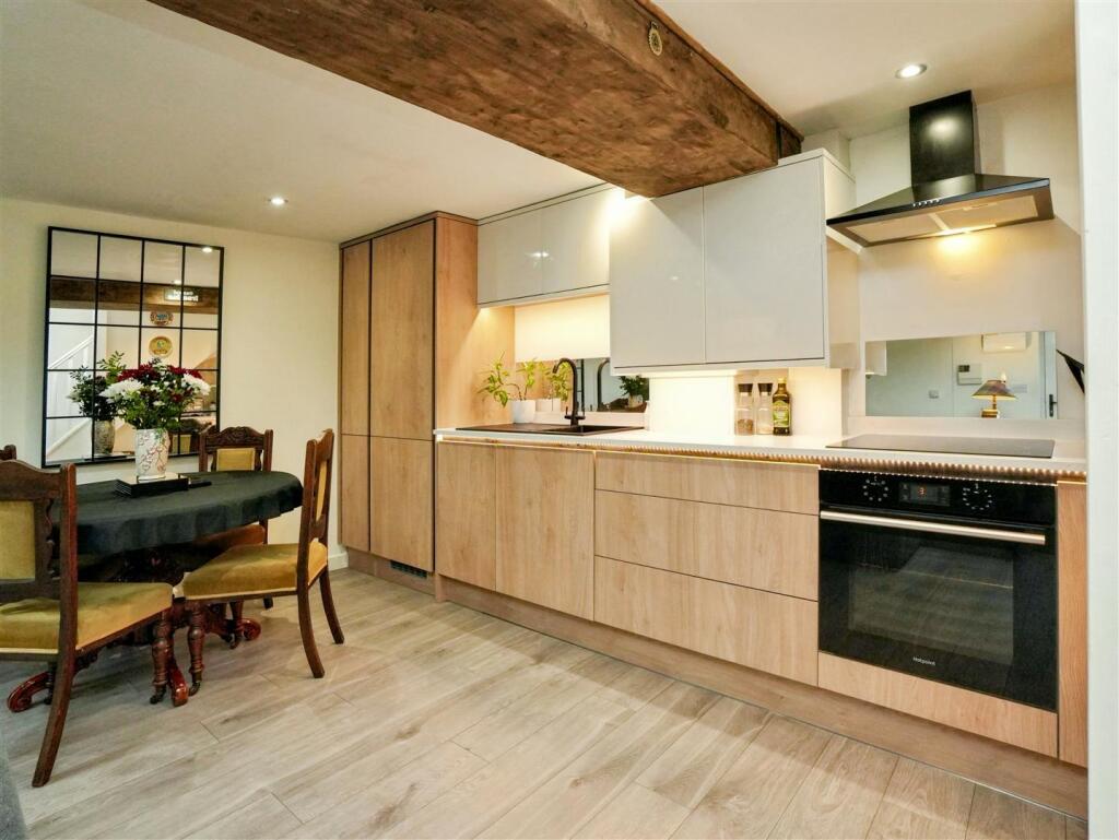 Open Plan Living / Dining / Kitchen