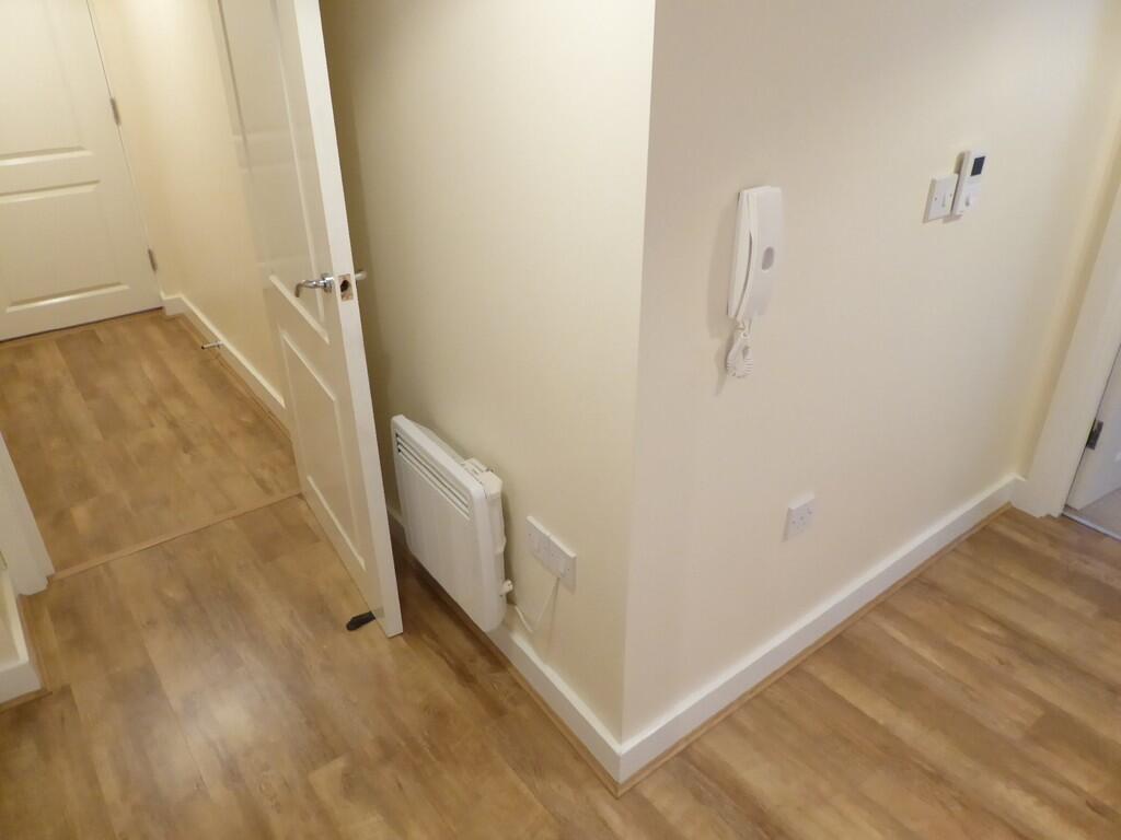 12 tHACKRAY IMG_9...