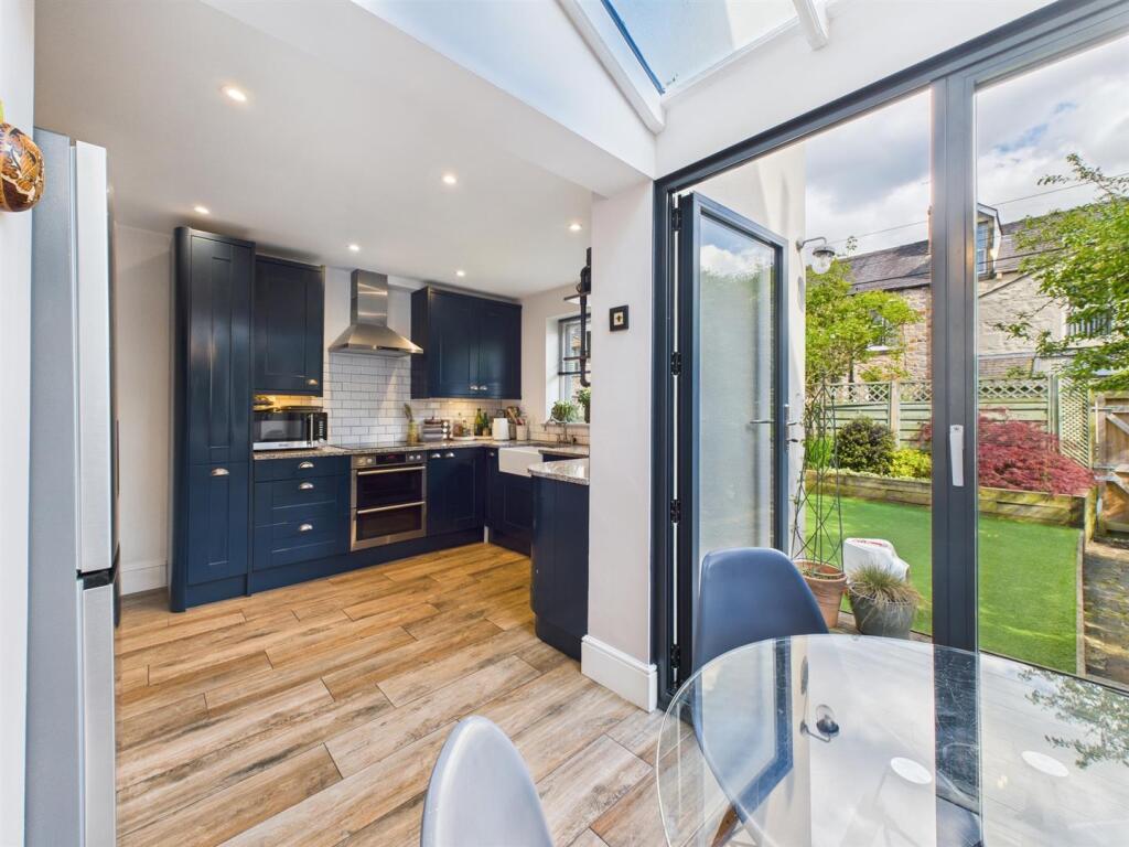 Kitchen &amp; Breakfast Room