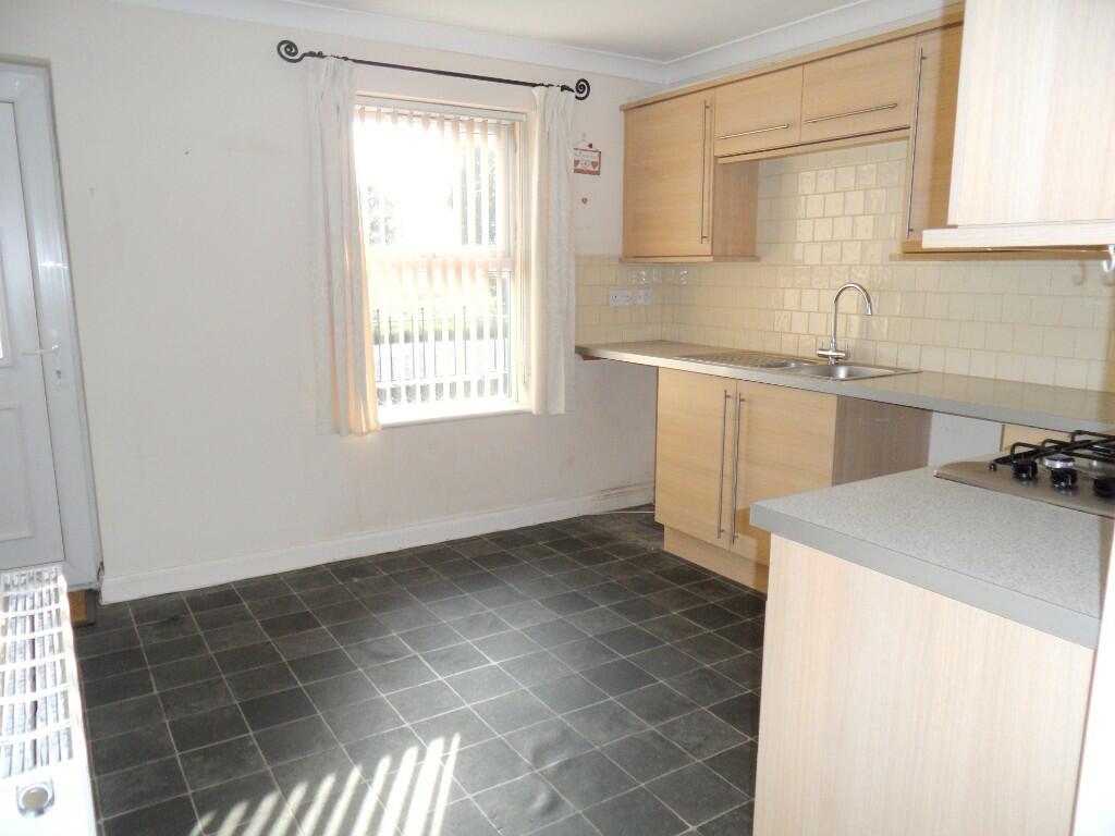KITCHEN/BREAKFAST RM
