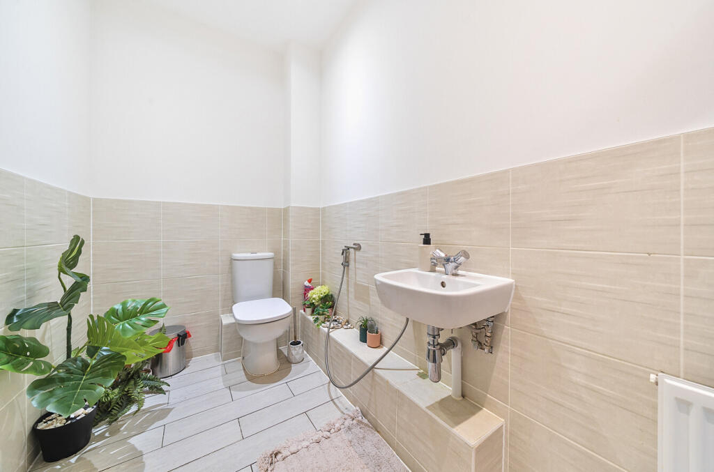 1306065-6-6854229...